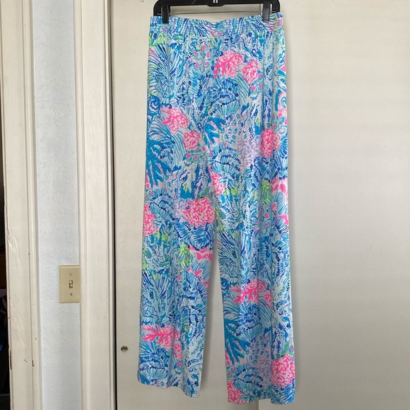 Women’s Lilly Pulitzer Pants - Picture 2 of 5